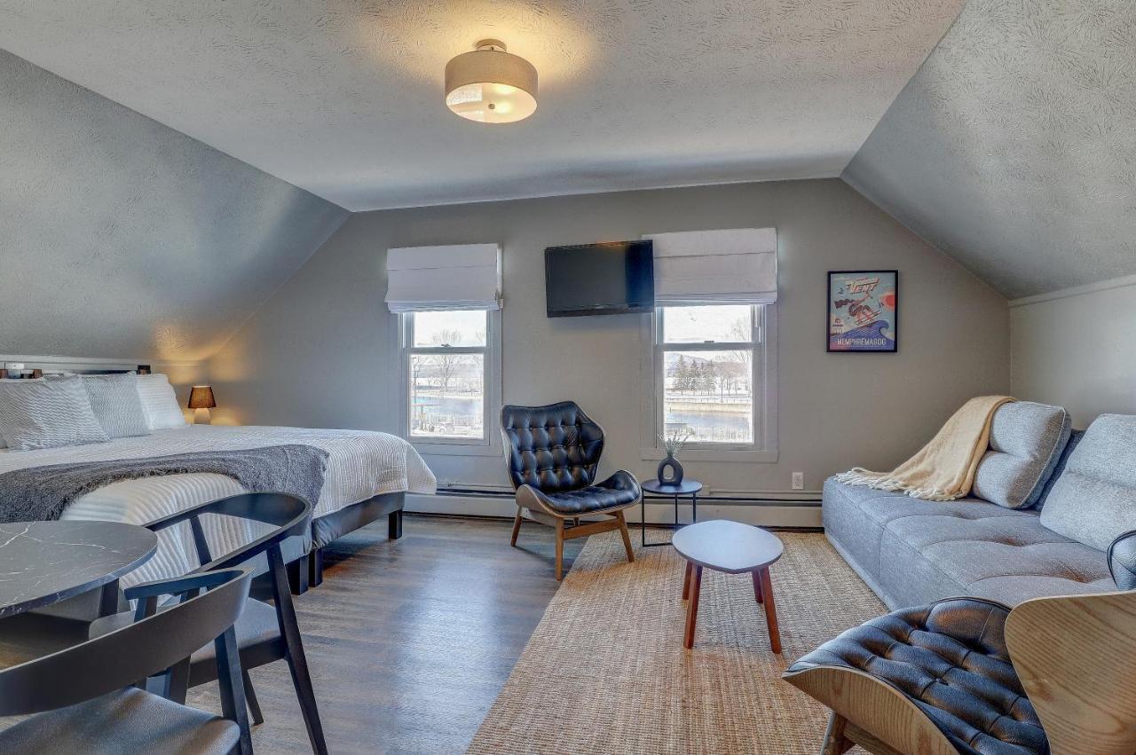 Auberge Des Cantons Magog Esterno foto