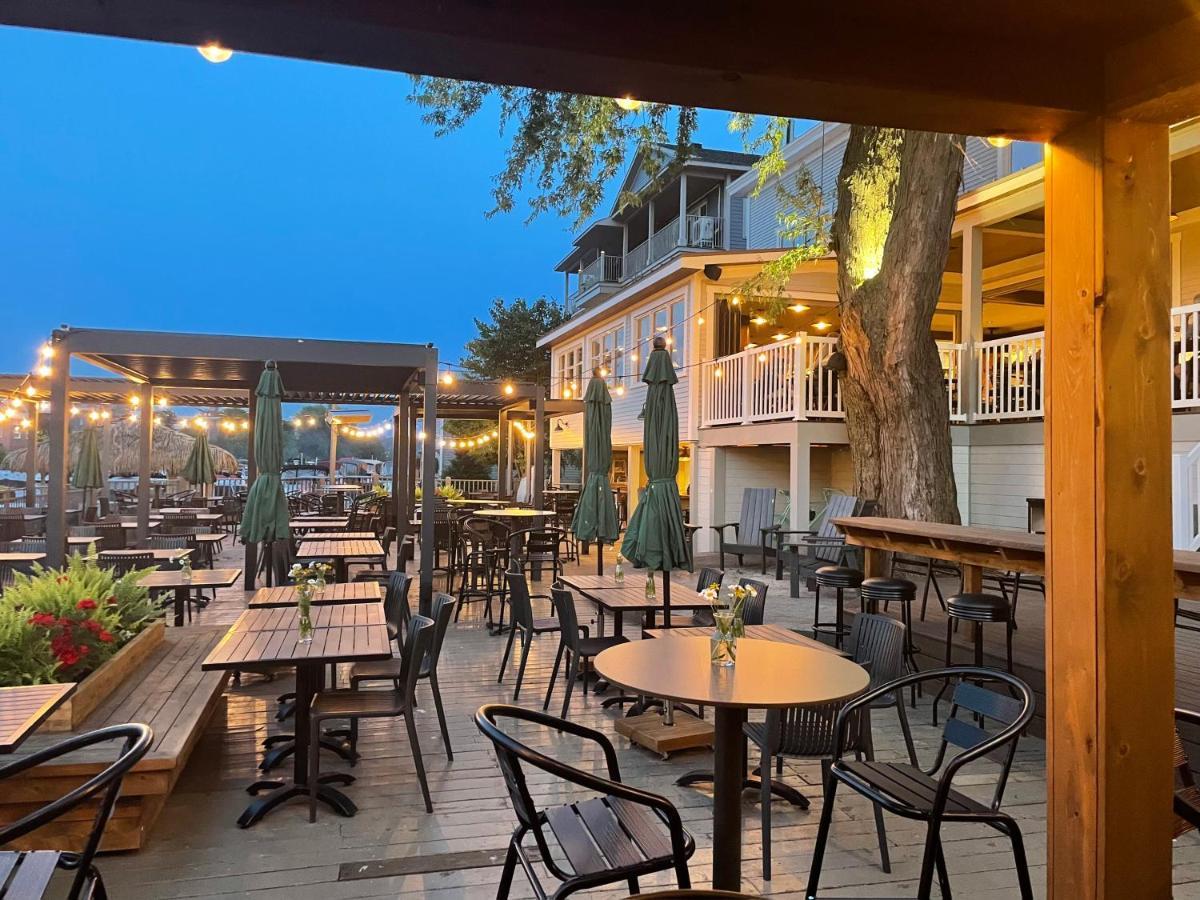 Auberge Des Cantons Magog Esterno foto
