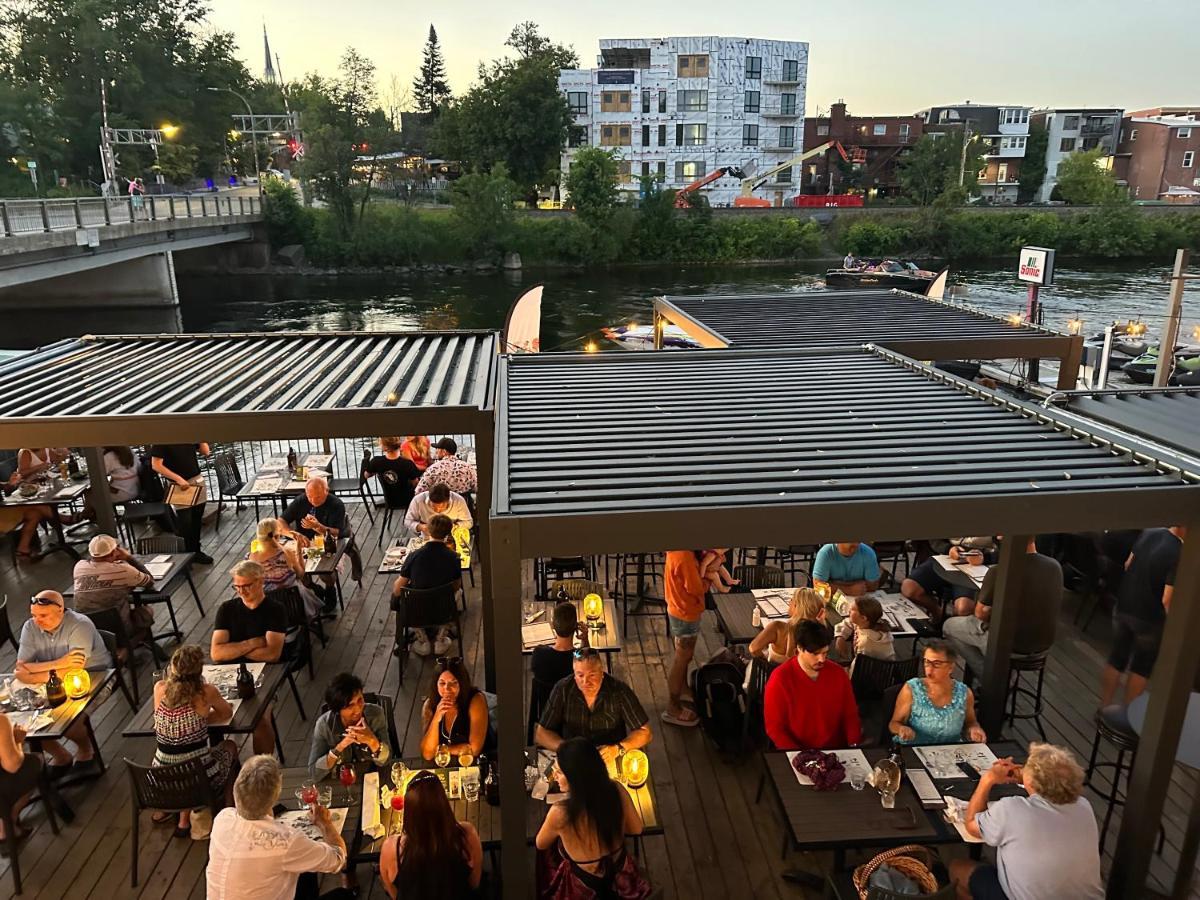 Auberge Des Cantons Magog Esterno foto