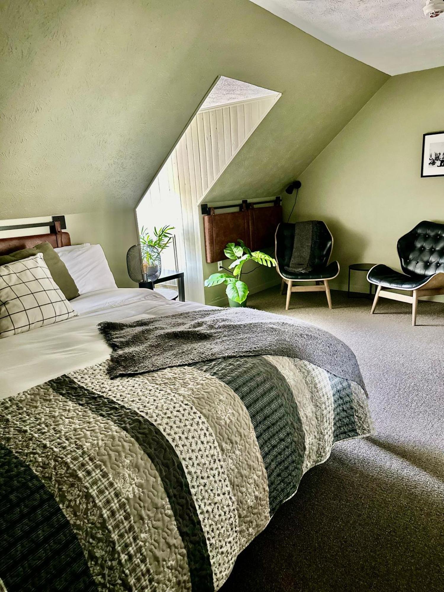 Auberge Des Cantons Magog Esterno foto