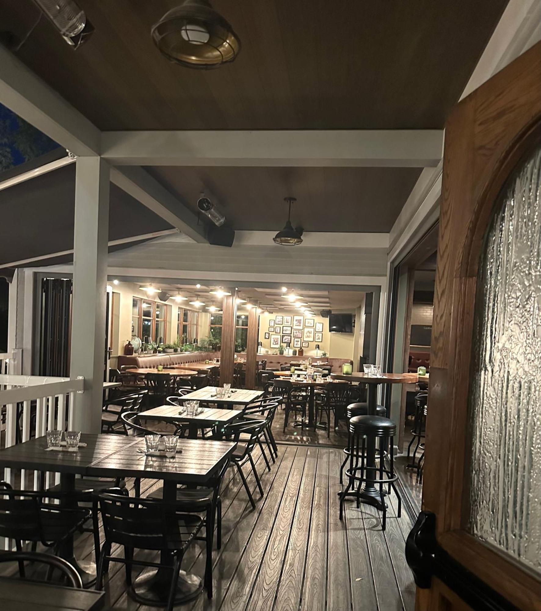 Auberge Des Cantons Magog Esterno foto